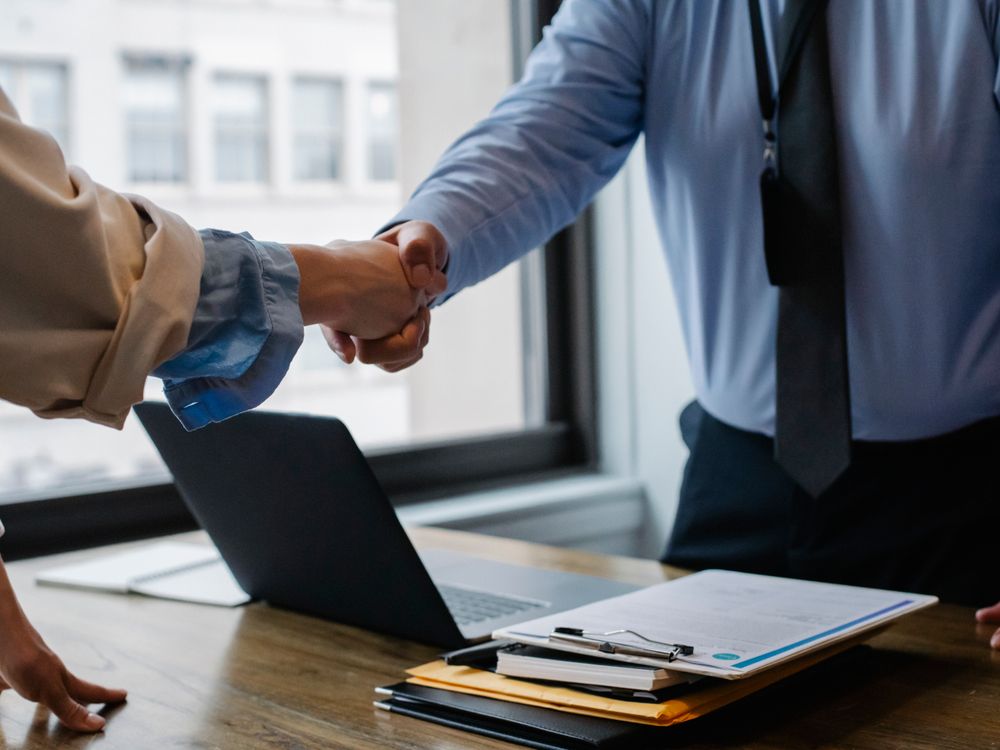 Issuers — money-market professionals at work